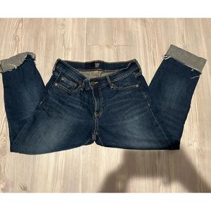 Womens size 8 GAP jeans